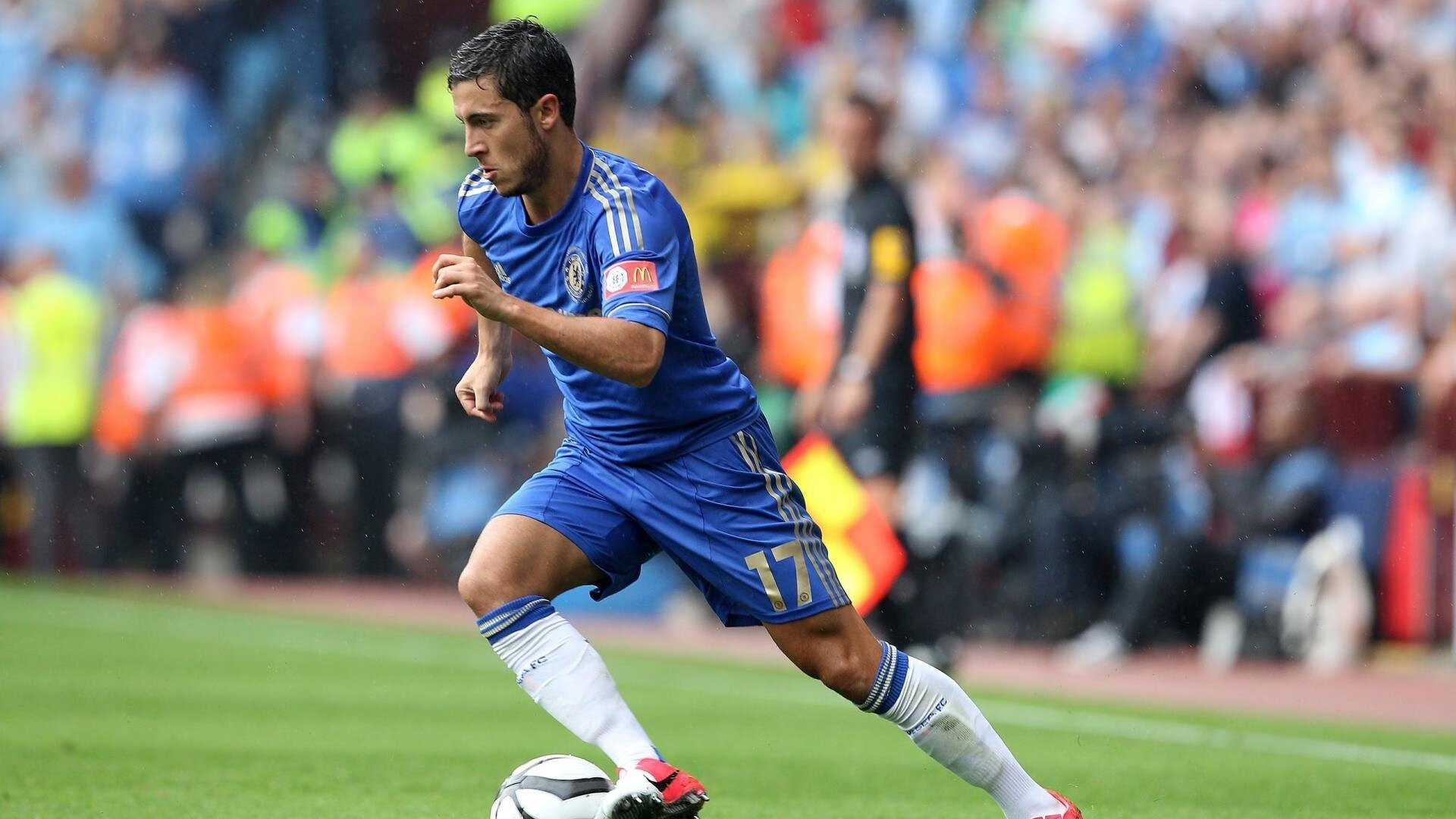 快节奏中球员处理球是否更倾向于直觉判断，快节奏进攻和冷静创造进球机会