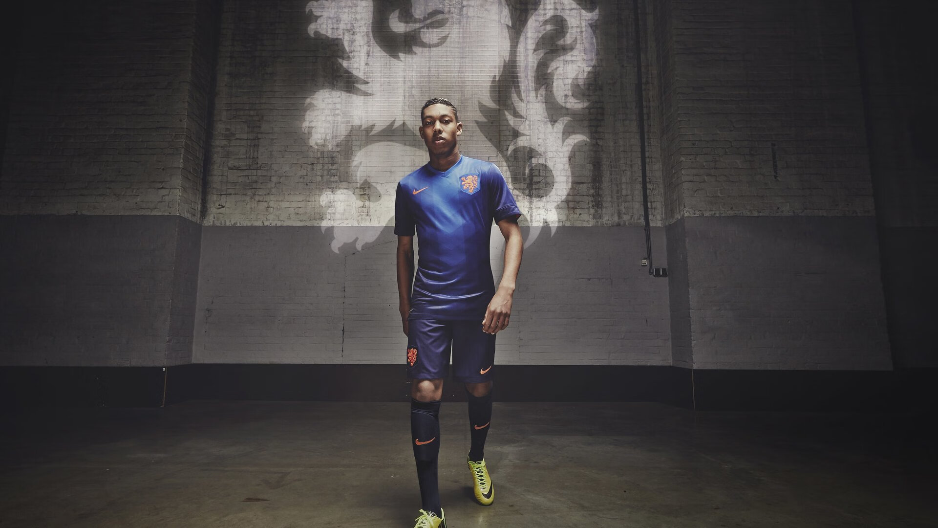 世界杯激情时刻：永不熄灭的足球梦想！，世界杯足球精彩集锦